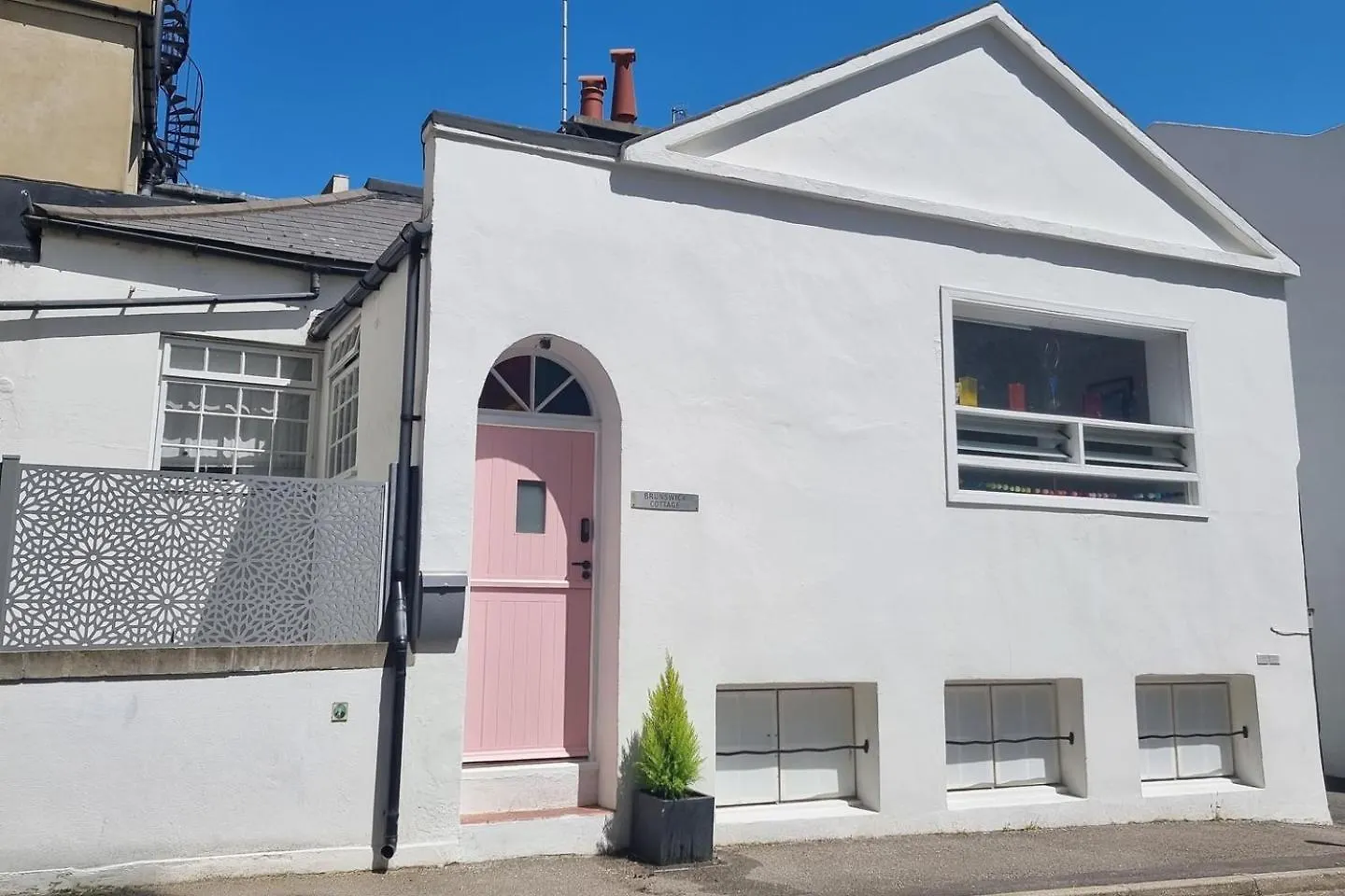 Quirky Seaside Family Cottage Walk To The Waves! 브라이턴 0*,  영국