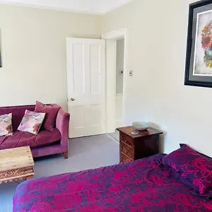 Beautiful Private 2 Bedroom In Mansion With Free Parking Brighton