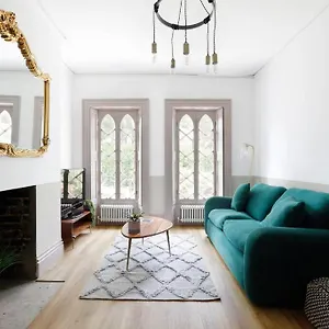 Stunning 2 Bedroom Flat 8min Walk From The Brighton