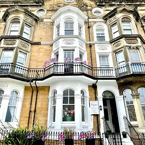 https://fayvan-apartments-whitby.yorkshirehotels.net