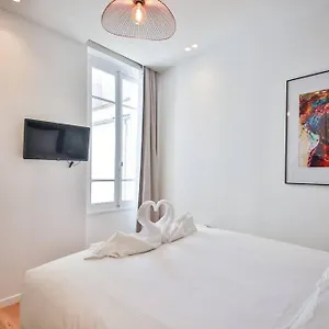 https://appart-6pers2-chambresbeaugrenellefullequipped.fr-paris.fr